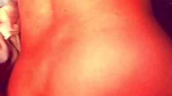 Giving a good morning to my bestie! Close up ass!