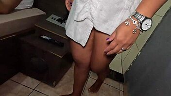 morena putinha fode comigo e depois most pa outro como ficou arrombadinha