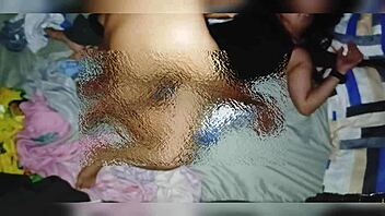 Chubby asian pinay fucks in bedroom while husband guards