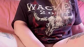 girl moans while using huge dildo to orgasm