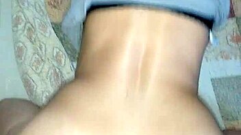 Suegra latina shows her big ass