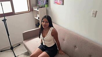 watch me fuck, horny brunette