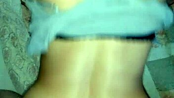 Suegra latina shows her big ass