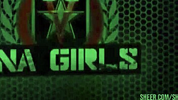 Stepbro alex legend cums so hard on redhead penny pax's sexy feet, what a sight