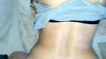 Suegra latina shows her big ass