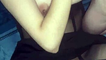 i meet my ex girlfriend and we get hot and have homemade sex