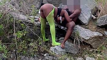 Did i seduce the guard and fuck on rock?