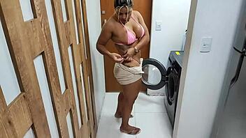 I got stuck in the washing machine, stepson fucked my ass hard.