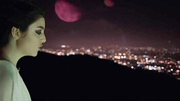 Disclosure's magnets featuring Lorde in suggestive pantyhose.