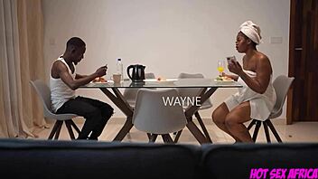 She cums everywhere with big cock in her wet pussy