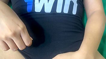 fake casting girl does initiative casting breaks pussy first