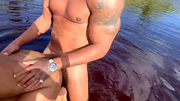 Fucking Hot Brunette In Lake Waters