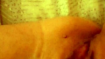 She opens her pussy for the white guy invitingly