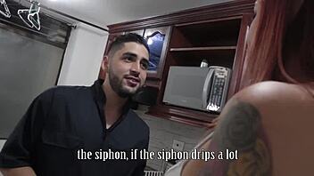 The cuckhold the plumber seduce my wife with his huge tool michelchica fermaxwellx