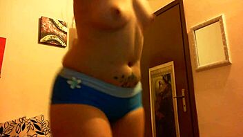 Gorgeous italian plays with adult doll