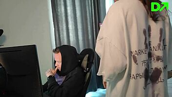 Oh No! My Hot Brunette Stepsister Distracts Me From Trading Lessons!