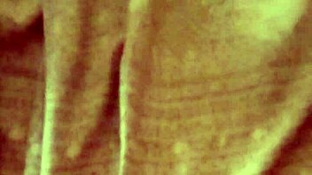 She opens her pussy for the white guy invitingly