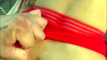 Te Muestro Mi Rico Calzoncito Latina Beauty