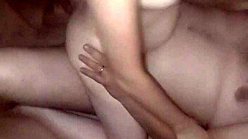 Esfregando Gostoso No Pau Do Meu Marido Antes Dele Me Comer