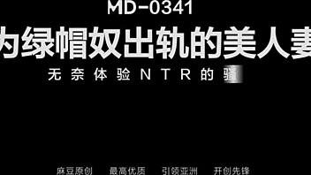 Beautiful wife rides in cowgirl for her cuckold husband