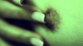 i explore my body in vintage style