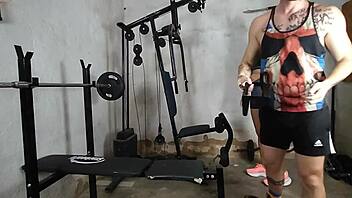 Personal trainer fucks young married woman at the gym