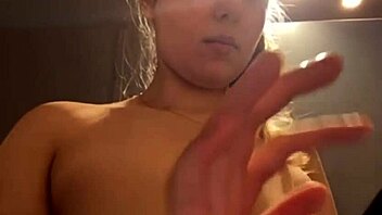 PUBLIC SQUIRTING WITH NIPPLE CLAMPS!