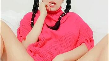 Playful Blue Masturbates and Squirts Uncensored 😊