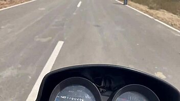 corporate lady gets fucked by colleague after asking for lift