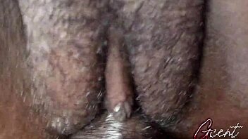 Extremily close-up pussyfucking macro creampie