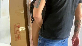 Latina boss risks public ass eating