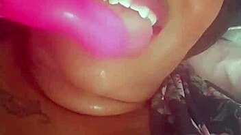 blackvelvet foxing around with big tits 😜