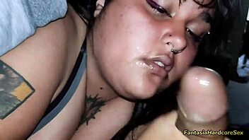 Watching porn with stepsister, her big tits made me cum 😍