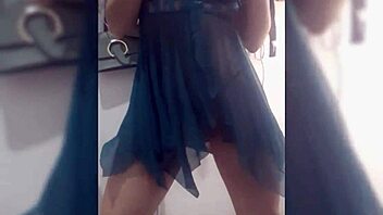 Hot Asian Slut Anne Gets Down on All Fours for Deepthroat Oral Pleasure