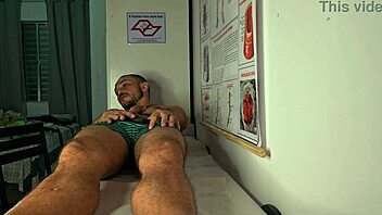 paciente teve ereção na frente da enfermeira