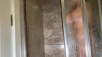 Hidden cam caught this hot MILF masturbating 😏 what a surprise!