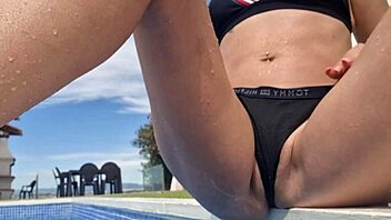 Watch milf masturbate publicly to wet orgasm?