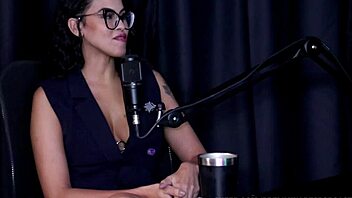 best moments from carlos urach podcast with bia and pri, part 4