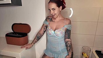 Redhead in latex invites you to follow and text