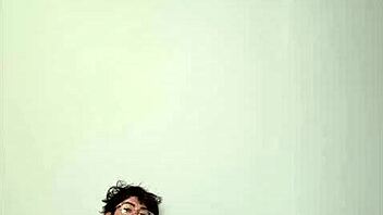 horny on a sunny day 😏