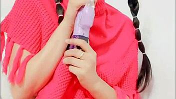 Playful Blue Masturbates and Squirts Uncensored 😊