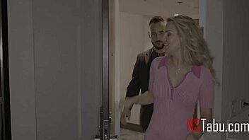 Never cheated on my husband but i will eat this mans ass 😈