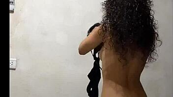 What clothes to wear to university? Last time my professor fucked me in class!