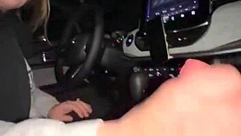 flashing tits and toilet fun before outdoor fucking