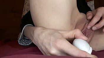 Czech Teen Tracy Naghavi Masturbates