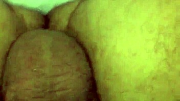 what do you think of this cougar pawg with wet pussy?