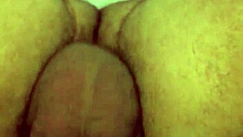 what do you think of this cougar pawg with wet pussy?