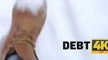 redhead teen calms credit broker with rough sex for debt?