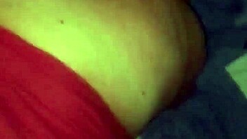 Mature milf's intense anal sex leads to squirting orgasm