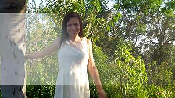 romantic outdoor scene with shaved lesbians